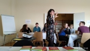 Společně s francouzštináři z České Lípy se účastní dílny kreativního psaní ve francouzštině