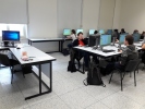 Soutěž se odehrávala v moderní učebně